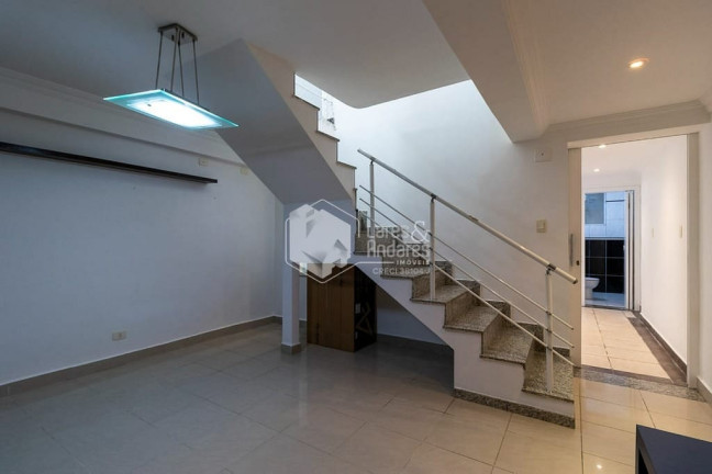 Imagem Casa com 3 Quartos à Venda, 271 m² em Parque Jabaquara - São Paulo Imagem Casa com 3 Quartos à Venda, 271 m² em Parque Jabaquara - São Paulo