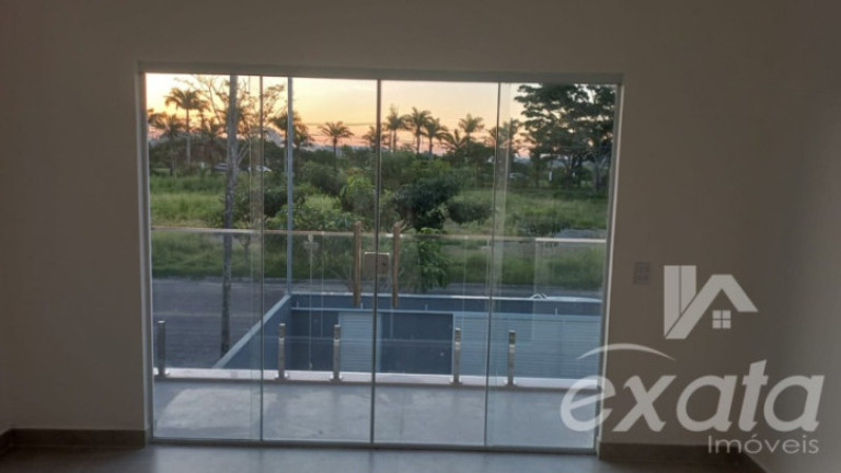 Imagem Sobrado com 3 Quartos à Venda, 150 m² em Morada De Laranjeiras - Serra Imagem Sobrado com 3 Quartos à Venda, 150 m² em Morada De Laranjeiras - Serra