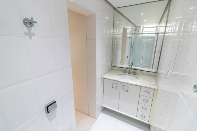 Imagem Apartamento com 3 Quartos à Venda, 224 m² em Jardim Paulista - São Paulo