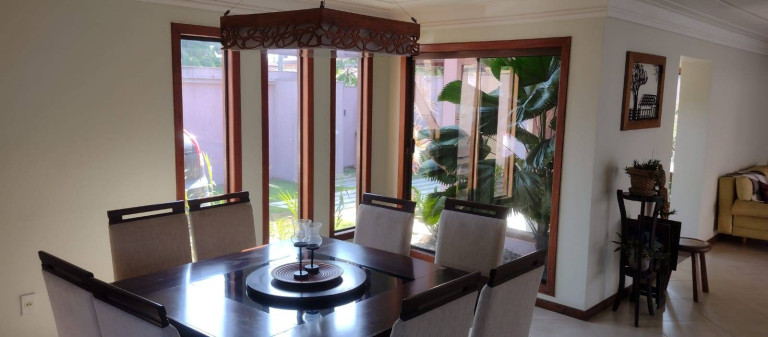 Imagem Casa com 5 Quartos à Venda, 630 m² em Ogiva - Cabo Frio Imagem Casa com 5 Quartos à Venda, 630 m² em Ogiva - Cabo Frio