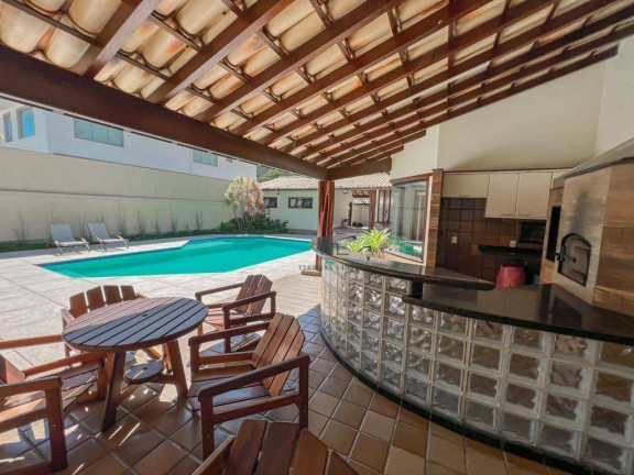 Imagem Casa com 4 Quartos à Venda, 650 m² em Itacoatiara - Niterói