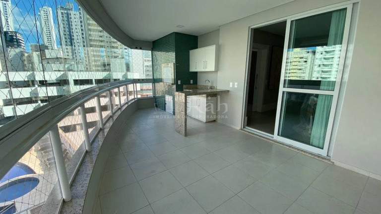 Imagem Apartamento com 3 Quartos à Venda, 138 m² em Centro - Balneário Camboriú Imagem Apartamento com 3 Quartos à Venda, 138 m² em Centro - Balneário Camboriú