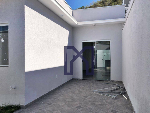 Casa com 2 Quartos à Venda, 70 m² em Rebourgeon - Itajubá