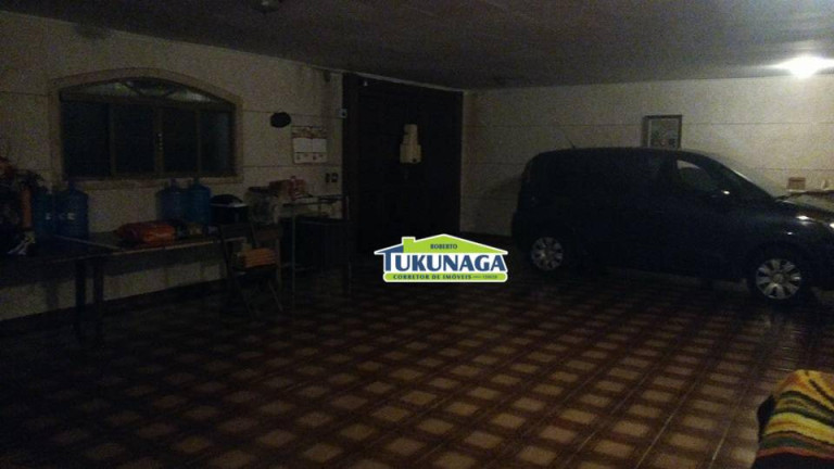 Imagem Casa com 4 Quartos à Venda, 454 m² em Vila Galvão - Guarulhos Imagem Casa com 4 Quartos à Venda, 454 m² em Vila Galvão - Guarulhos