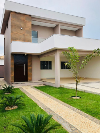 Imagem Sobrado com 4 Quartos à Venda, em Plano Diretor Sul - Palmas Imagem Sobrado com 4 Quartos à Venda, em Plano Diretor Sul - Palmas