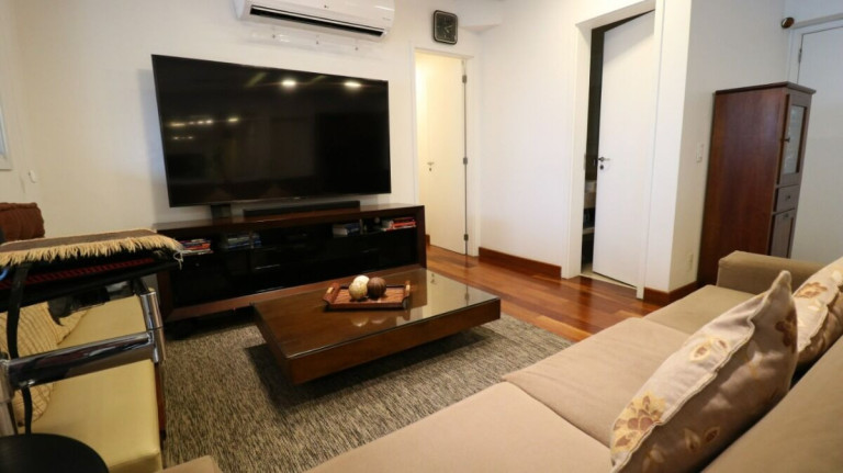 Imagem Apartamento com 3 Quartos à Venda, 141 m² em Aclimação - São Paulo