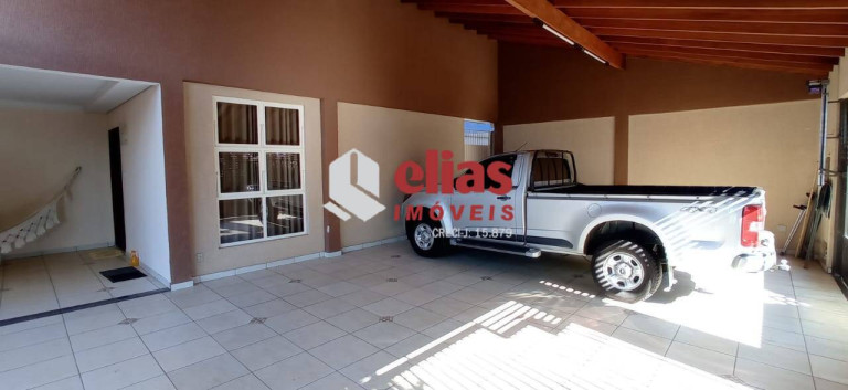 Imagem Casa com 3 Quartos à Venda, 308 m² em Vila Souto - Bauru