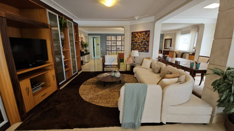 Imagem Apartamento com 4 Quartos à Venda, 373 m² em Centro - Balneário Camboriú Imagem Apartamento com 4 Quartos à Venda, 373 m² em Centro - Balneário Camboriú