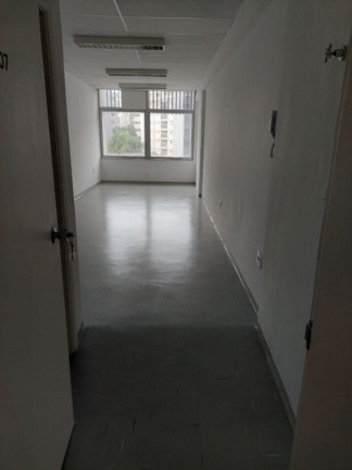 Imagem Sala Comercial à Venda, 32 m² em Itaim Bibi - São Paulo Imagem Sala Comercial à Venda, 32 m² em Itaim Bibi - São Paulo
