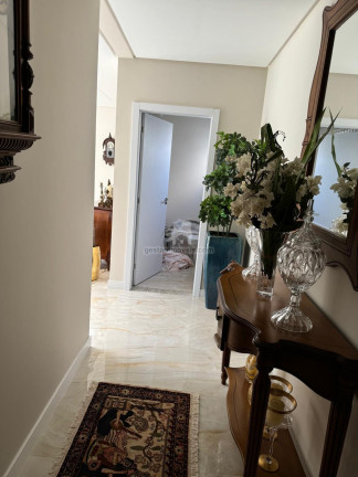 Imagem Casa com 3 Quartos à Venda, 252 m² em Santa Regina - Camboriú