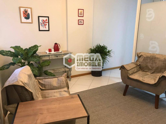 Sala Comercial à Venda, 28 m² em Trindade - Florianópolis