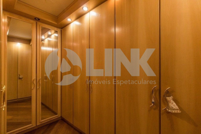 Imagem Imóvel com 3 Quartos à Venda, 384 m² em Petrópolis - Porto Alegre Imagem Imóvel com 3 Quartos à Venda, 384 m² em Petrópolis - Porto Alegre