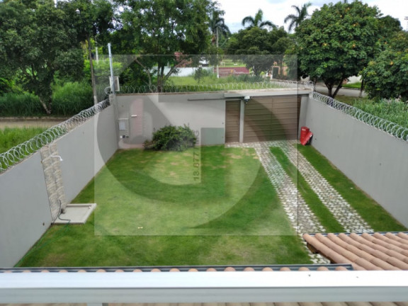 Imagem Casa com 4 Quartos à Venda, 274 m² Imagem Casa com 4 Quartos à Venda, 274 m²