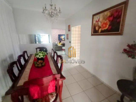 Imagem Sobrado com 4 Quartos à Venda, 218 m² em Vila Lucy - Goiânia Imagem Sobrado com 4 Quartos à Venda, 218 m² em Vila Lucy - Goiânia