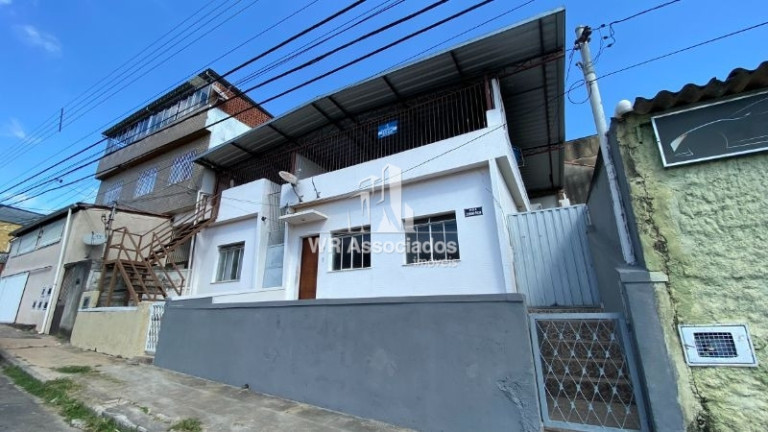 Imagem Casa com 2 Quartos à Venda, 119 m² Imagem Casa com 2 Quartos à Venda, 119 m²