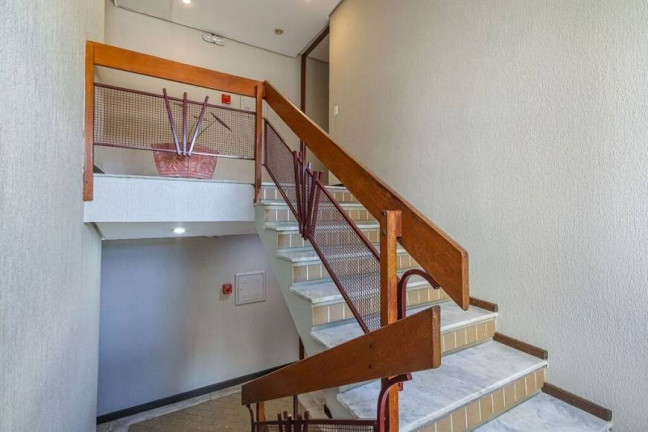 Imagem Imóvel com 3 Quartos à Venda, em Tristeza - Porto Alegre Imagem Imóvel com 3 Quartos à Venda, em Tristeza - Porto Alegre
