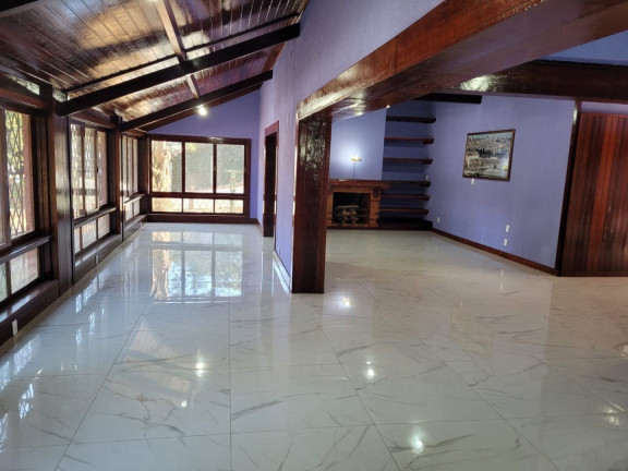 Imagem Casa com 4 Quartos à Venda, 1.600 m² em Albuquerque - Teresópolis