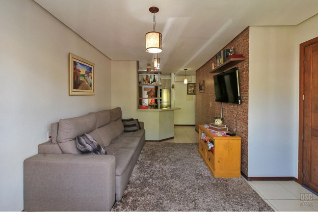 Imagem Casa com 2 Quartos à Venda, 63 m² em Hípica - Porto Alegre Imagem Casa com 2 Quartos à Venda, 63 m² em Hípica - Porto Alegre