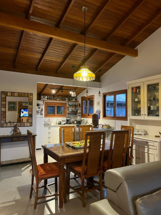 Imagem Casa com 4 Quartos à Venda, 180 m² em Ambrósio - Garopaba