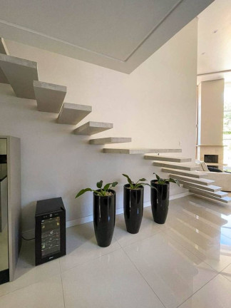 Imagem Casa com 3 Quartos à Venda, 312 m² em Czerniewicz - Jaraguá Do Sul