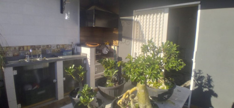 Imagem Sobrado com 3 Quartos à Venda, 140 m² em Jardim Ismênia - São José Dos Campos