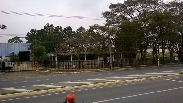 Imagem Galpão para Alugar, 5.500 m² em Jardim Califórnia - Jacareí Imagem Galpão para Alugar, 5.500 m² em Jardim Califórnia - Jacareí