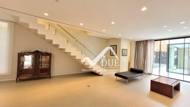 Imagem Casa com 4 Quartos à Venda, 376 m² em Ponta Da Praia - Santos Imagem Casa com 4 Quartos à Venda, 376 m² em Ponta Da Praia - Santos