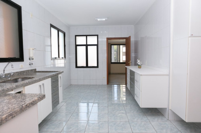 Imagem Apartamento com 4 Quartos à Venda, 193 m² em Centro - Jundiai