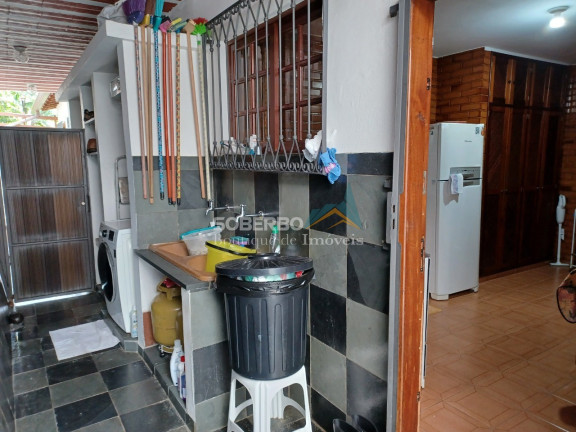 Imagem Casa com 4 Quartos à Venda, 127 m² em Granja Guarani - Teresópolis Imagem Casa com 4 Quartos à Venda, 127 m² em Granja Guarani - Teresópolis