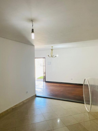 Imagem Casa com 3 Quartos para Alugar, 150 m² em Centro - Suzano Imagem Casa com 3 Quartos para Alugar, 150 m² em Centro - Suzano
