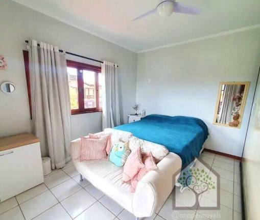 Imagem Casa com 4 Quartos à Venda, 370 m² em Carianos - Florianópolis Imagem Casa com 4 Quartos à Venda, 370 m² em Carianos - Florianópolis