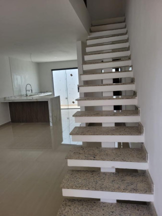 Imagem Casa com 3 Quartos à Venda, em Campo Grande - Rio De Janeiro Imagem Casa com 3 Quartos à Venda, em Campo Grande - Rio De Janeiro