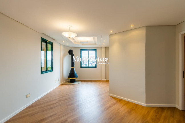 Imagem Apartamento com 3 Quartos à Venda, 149 m² em Centro - Curitiba Imagem Apartamento com 3 Quartos à Venda, 149 m² em Centro - Curitiba