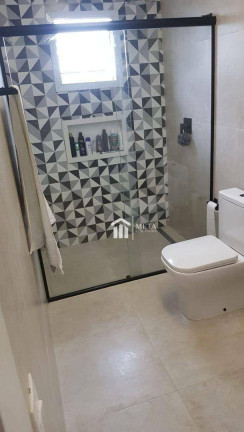 Imagem Imóvel com 4 Quartos à Venda ou Locação, 316 m² em Alpes Da Cantareira - Mairiporã