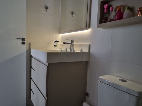 Imagem Apartamento com 2 Quartos à Venda, 100 m² em Balneário - Florianópolis Imagem Apartamento com 2 Quartos à Venda, 100 m² em Balneário - Florianópolis