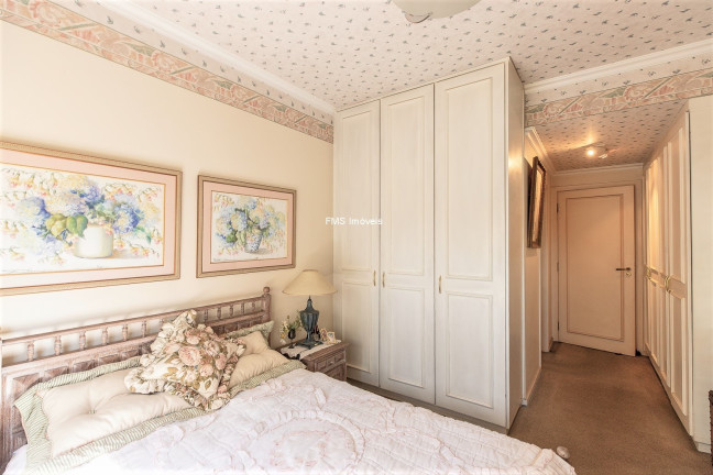 Imagem Imóvel com 4 Quartos à Venda, 192 m² em Campo Belo - São Paulo Imagem Imóvel com 4 Quartos à Venda, 192 m² em Campo Belo - São Paulo
