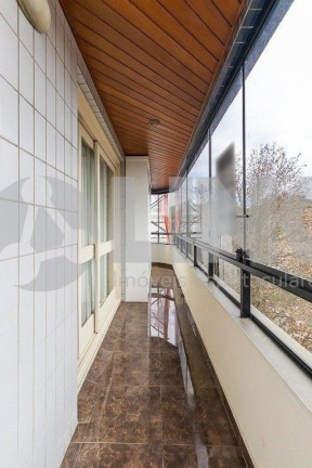 Imagem Imóvel com 4 Quartos à Venda, 290 m² em Jardim Lindóia - Porto Alegre Imagem Imóvel com 4 Quartos à Venda, 290 m² em Jardim Lindóia - Porto Alegre