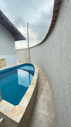 Imagem Casa com 2 Quartos à Venda, 63 m² em Itaguai - Mongaguá