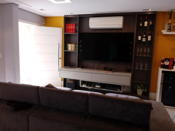 Imagem Sobrado com 2 Quartos à Venda, 240 m² em Cambuci - São Paulo Imagem Sobrado com 2 Quartos à Venda, 240 m² em Cambuci - São Paulo