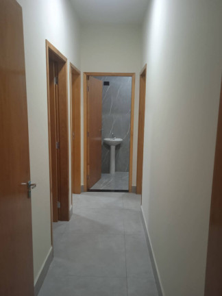 Imagem Casa com 3 Quartos à Venda, 126 m² em Residencial Araucárias - Arapongas Imagem Casa com 3 Quartos à Venda, 126 m² em Residencial Araucárias - Arapongas