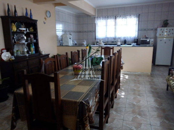 Imagem Casa com 3 Quartos à Venda, em São Pedro - Fama Imagem Casa com 3 Quartos à Venda, em São Pedro - Fama