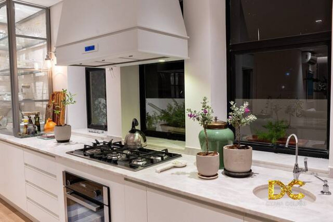 Imagem Casa de Condomínio com 5 Quartos à Venda, 353 m² em Petrópolis - Várzea Grande Imagem Casa de Condomínio com 5 Quartos à Venda, 353 m² em Petrópolis - Várzea Grande