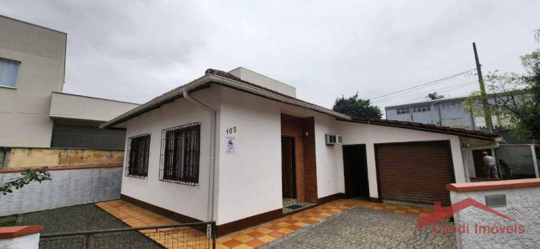 Imagem Casa com 3 Quartos à Venda, 60 m² em Atiradores - Joinville Imagem Casa com 3 Quartos à Venda, 60 m² em Atiradores - Joinville
