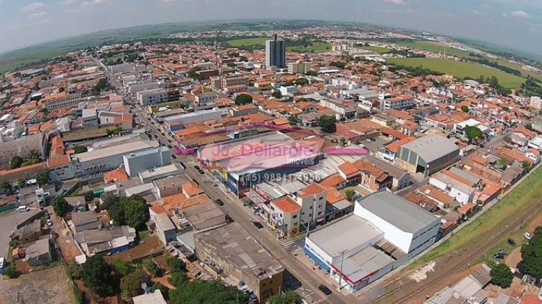 Imagem Chácara com 3 Quartos à Venda, 520 m² em Jardim Valparaíso - Boituva