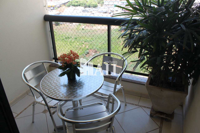 Apartamento com 3 Quartos à Venda, 97 m² em Centro - São José Do Rio Preto