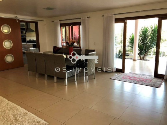 Imagem Casa com 5 Quartos à Venda, em Chácara Santa Lúcia - Carapicuíba Imagem Casa com 5 Quartos à Venda, em Chácara Santa Lúcia - Carapicuíba