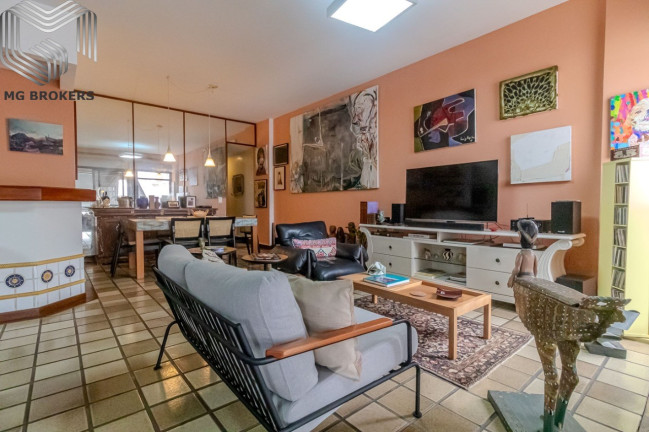 Imagem Imóvel com 3 Quartos à Venda, 137 m² em Botafogo - Rio De Janeiro Imagem Imóvel com 3 Quartos à Venda, 137 m² em Botafogo - Rio De Janeiro