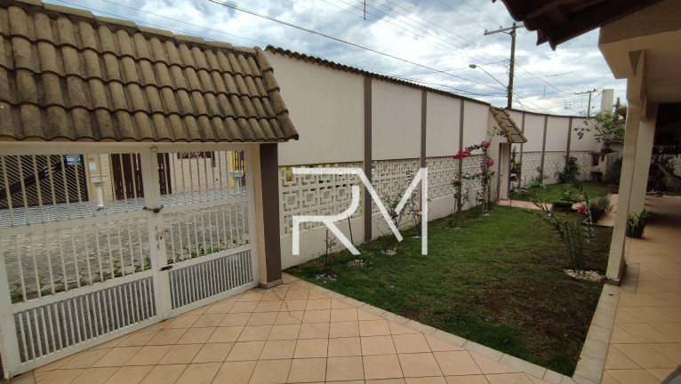 Imagem Casa com 3 Quartos à Venda, 185 m² em Vila Anhanguera - Mongaguá Imagem Casa com 3 Quartos à Venda, 185 m² em Vila Anhanguera - Mongaguá