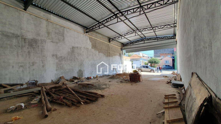 Imagem Galpão à Venda ou Locação, 250 m² em Jardim Santa Bárbara - Guarulhos Imagem Galpão à Venda ou Locação, 250 m² em Jardim Santa Bárbara - Guarulhos