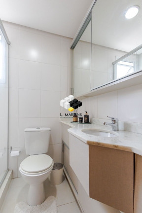 Imagem Apartamento com 2 Quartos à Venda, 61 m² em Higienópolis - Porto Alegre Imagem Apartamento com 2 Quartos à Venda, 61 m² em Higienópolis - Porto Alegre